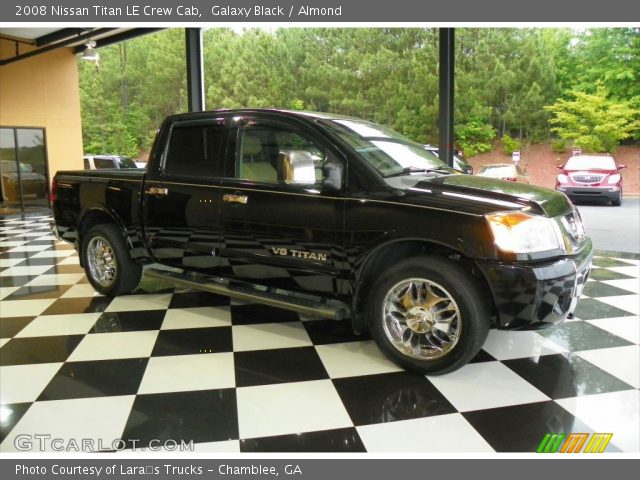 2008 Nissan Titan LE Crew Cab in Galaxy Black