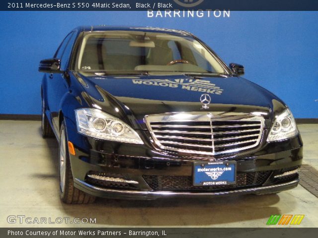 2011 Mercedes-Benz S 550 4Matic Sedan in Black