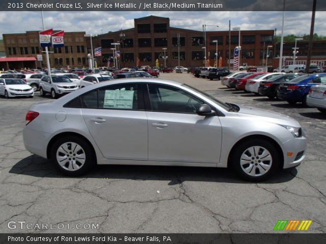 2013 Chevrolet Cruze LS in Silver Ice Metallic