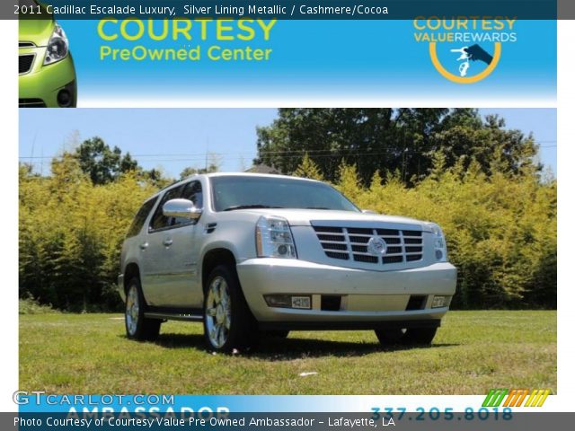 2011 Cadillac Escalade Luxury in Silver Lining Metallic
