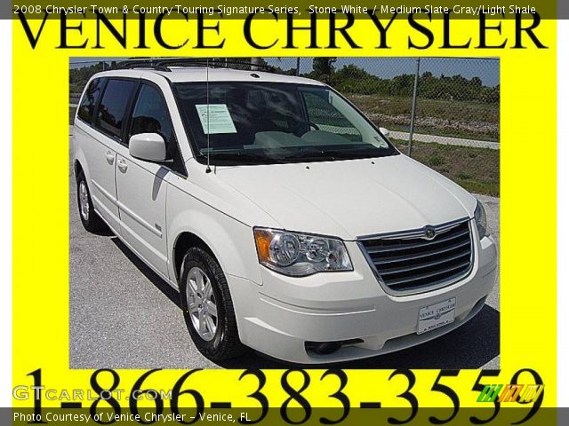 2008 Chrysler Town & Country Touring Signature Series in Stone White
