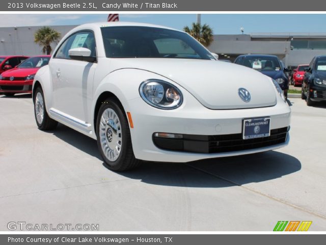 2013 Volkswagen Beetle 2.5L in Candy White