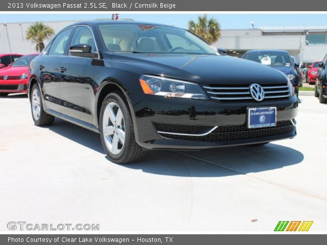 2013 Volkswagen Passat 2.5L SE in Black