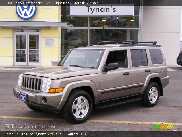 2006 Jeep Commander 4x4 in Light Khaki Metallic