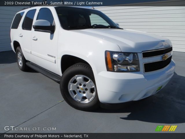 2009 Chevrolet Tahoe LT in Summit White