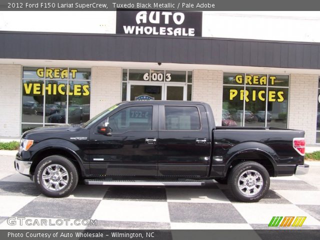 2012 Ford F150 Lariat SuperCrew in Tuxedo Black Metallic