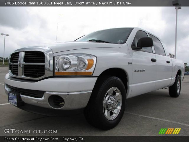 2006 Dodge Ram 1500 SLT Mega Cab in Bright White