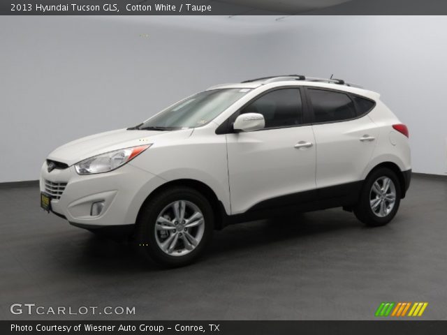 2013 Hyundai Tucson GLS in Cotton White