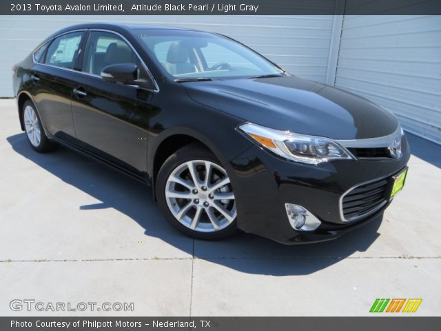 2013 Toyota Avalon Limited in Attitude Black Pearl