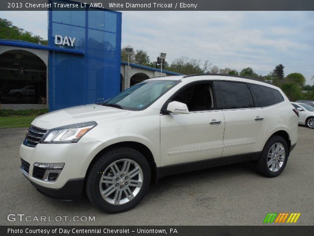 2013 Chevrolet Traverse LT AWD in White Diamond Tricoat
