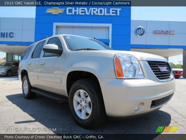 2013 GMC Yukon SLE in Champagne Silver Metallic