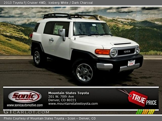 2013 Toyota FJ Cruiser 4WD in Iceberg White