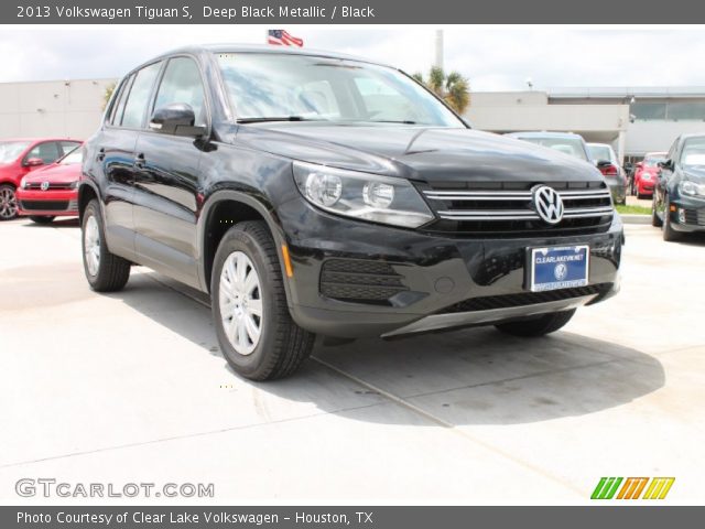2013 Volkswagen Tiguan S in Deep Black Metallic