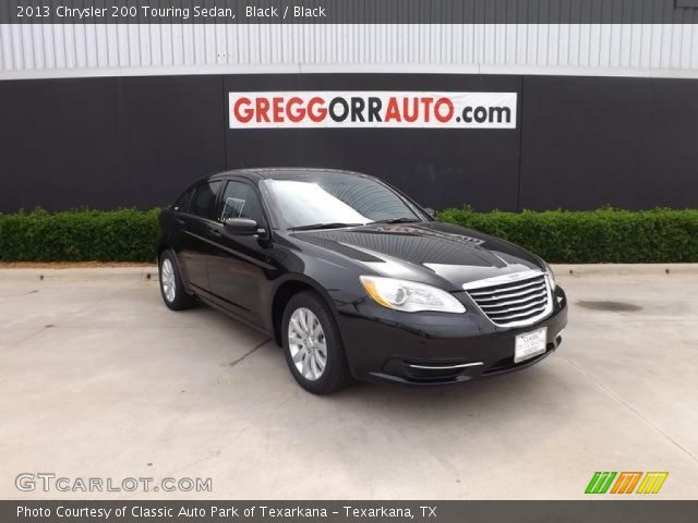 2013 Chrysler 200 Touring Sedan in Black