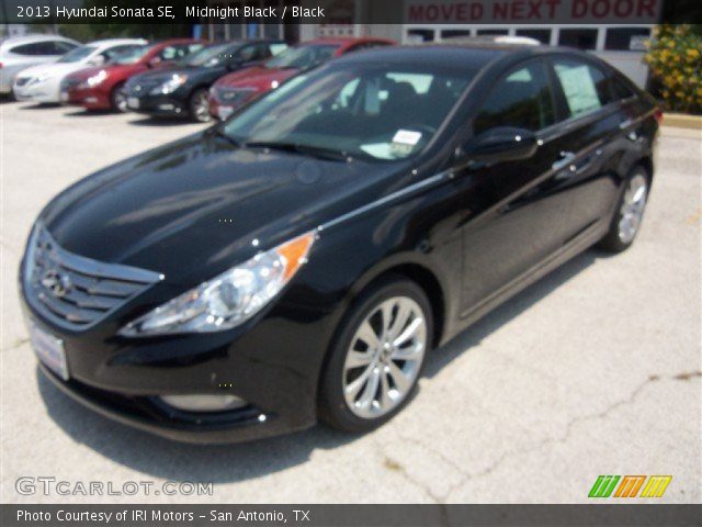 2013 Hyundai Sonata SE in Midnight Black