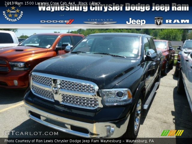 2013 Ram 1500 Laramie Crew Cab 4x4 in Black