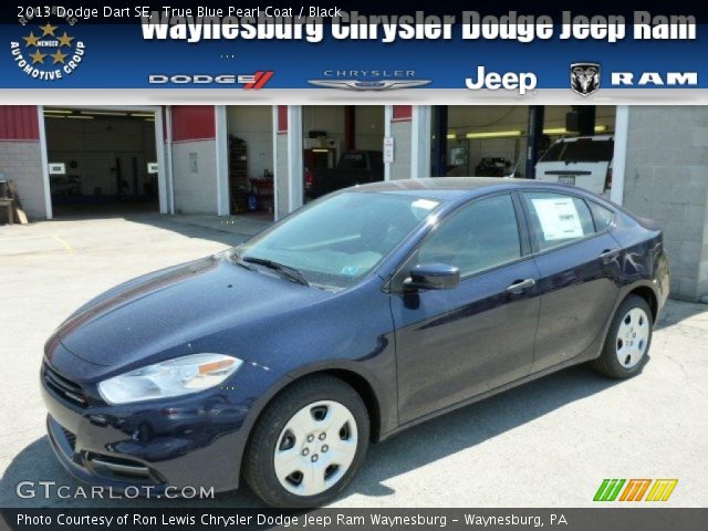 2013 Dodge Dart SE in True Blue Pearl Coat