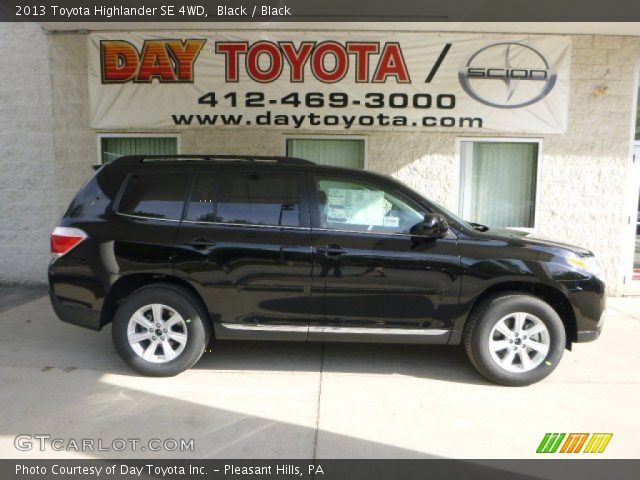 2013 Toyota Highlander SE 4WD in Black
