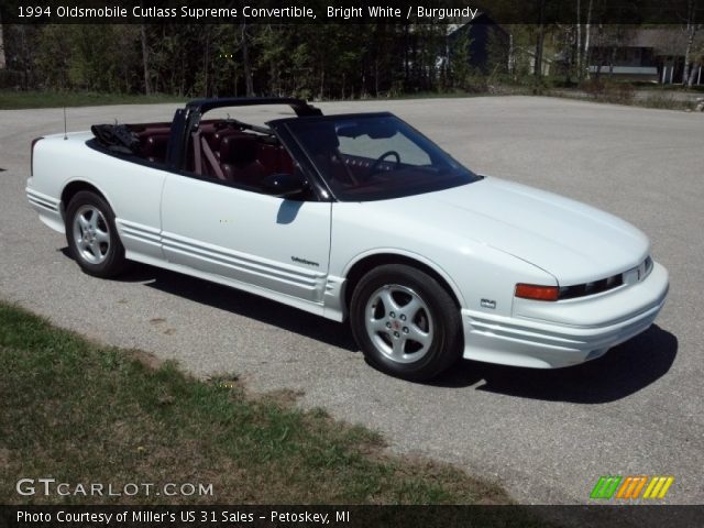 1994 Oldsmobile Cutlass Supreme Convertible in Bright White