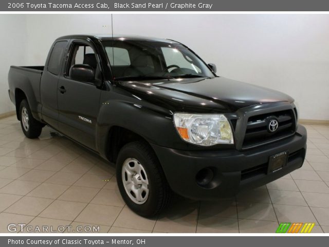 2006 Toyota Tacoma Access Cab in Black Sand Pearl