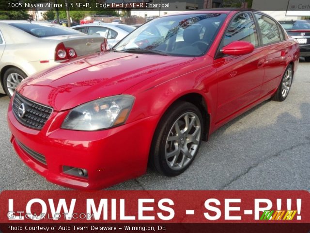 2005 Nissan Altima 3.5 SE-R in Code Red