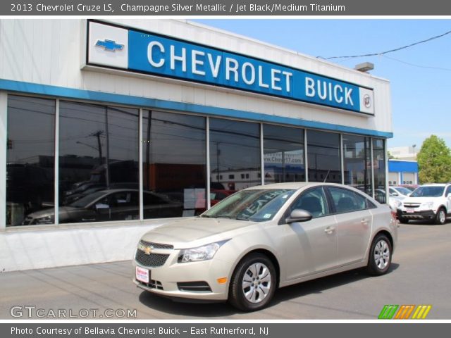 2013 Chevrolet Cruze LS in Champagne Silver Metallic