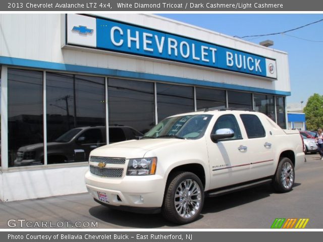 2013 Chevrolet Avalanche LTZ 4x4 in White Diamond Tricoat