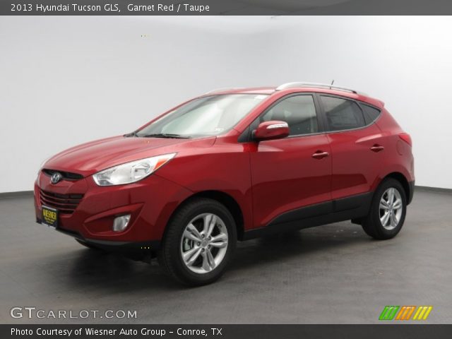 2013 Hyundai Tucson GLS in Garnet Red