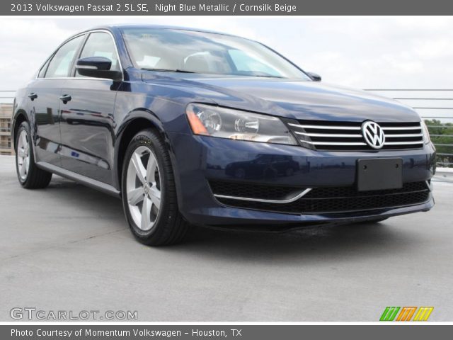 2013 Volkswagen Passat 2.5L SE in Night Blue Metallic