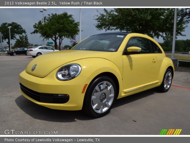 2013 Volkswagen Beetle 2.5L in Yellow Rush