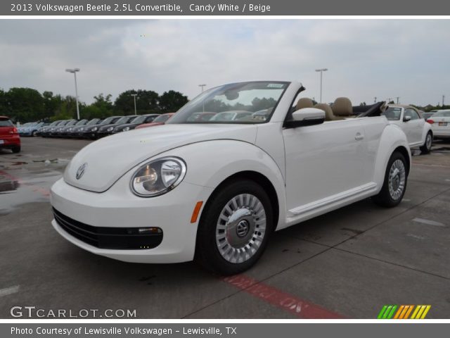 2013 Volkswagen Beetle 2.5L Convertible in Candy White