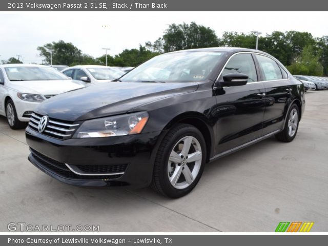 2013 Volkswagen Passat 2.5L SE in Black