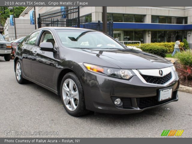 2010 Acura TSX Sedan in Grigio Metallic