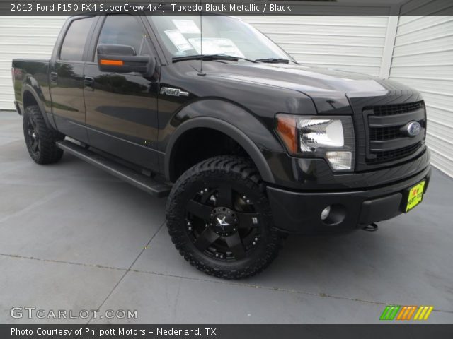 2013 Ford F150 FX4 SuperCrew 4x4 in Tuxedo Black Metallic