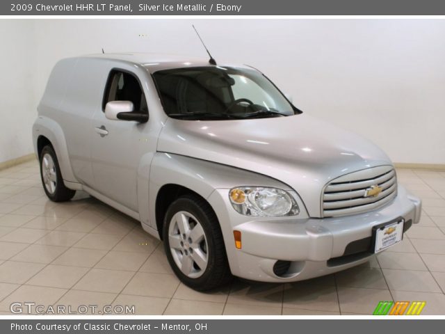 2009 Chevrolet HHR LT Panel in Silver Ice Metallic