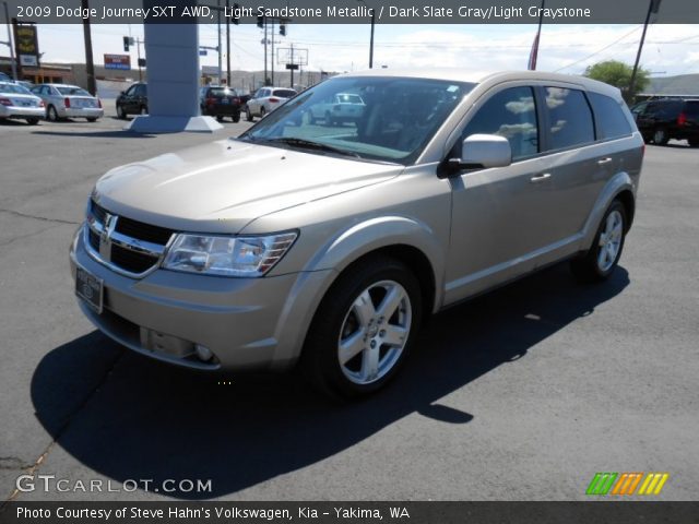 2009 Dodge Journey SXT AWD in Light Sandstone Metallic