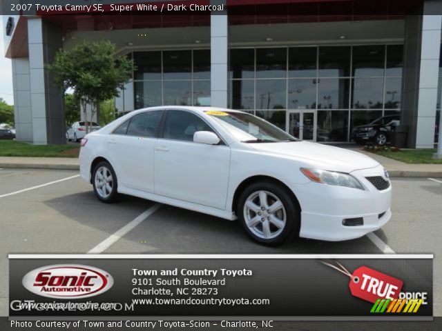 2007 Toyota Camry SE in Super White