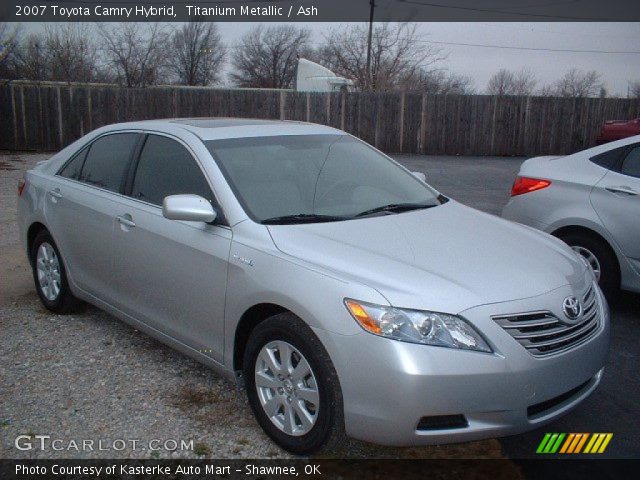 2007 Toyota Camry Hybrid in Titanium Metallic