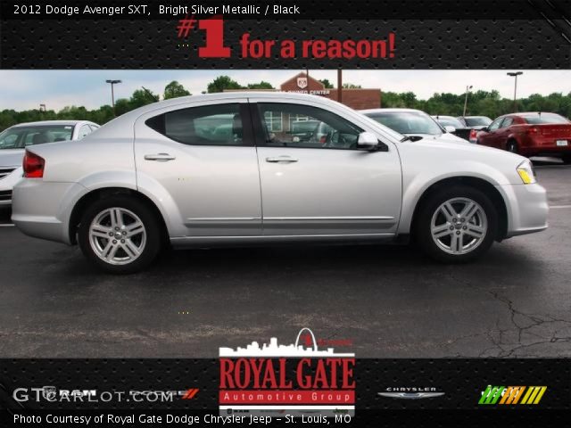 2012 Dodge Avenger SXT in Bright Silver Metallic