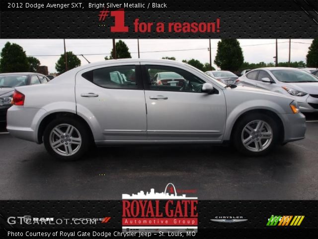 2012 Dodge Avenger SXT in Bright Silver Metallic