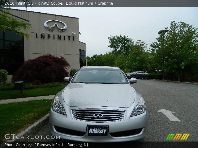 2010 Infiniti G 37 x AWD Coupe in Liquid Platinum