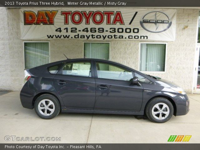 2013 Toyota Prius Three Hybrid in Winter Gray Metallic
