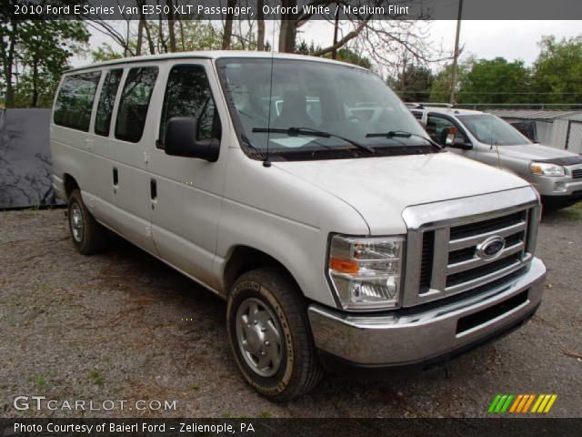 2010 Ford E Series Van E350 XLT Passenger in Oxford White