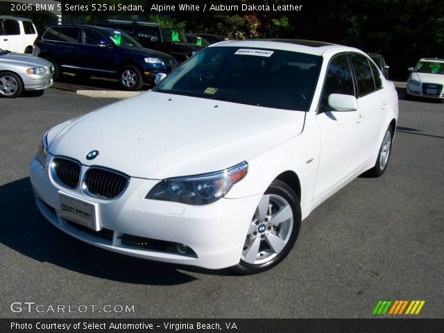 2006 BMW 5 Series 525xi Sedan in Alpine White
