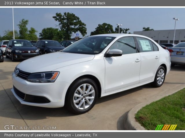 2013 Volkswagen Jetta SE Sedan in Candy White