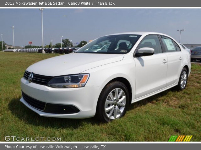 2013 Volkswagen Jetta SE Sedan in Candy White