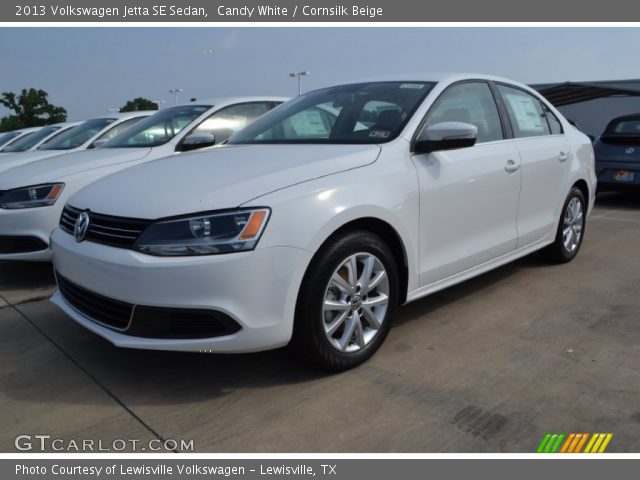 2013 Volkswagen Jetta SE Sedan in Candy White