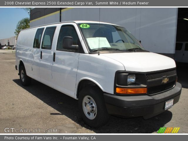 2008 Chevrolet Express 2500 Extended Cargo Van in Summit White