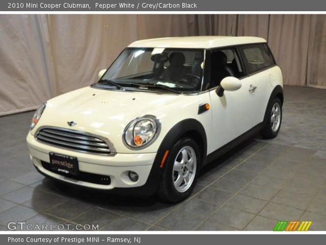 2010 Mini Cooper Clubman in Pepper White
