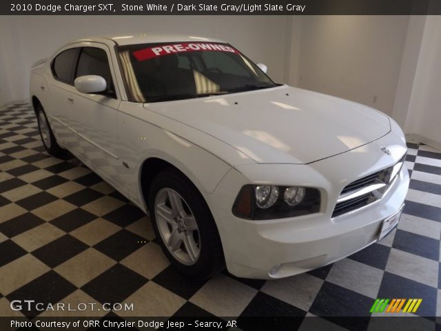 2010 Dodge Charger SXT in Stone White